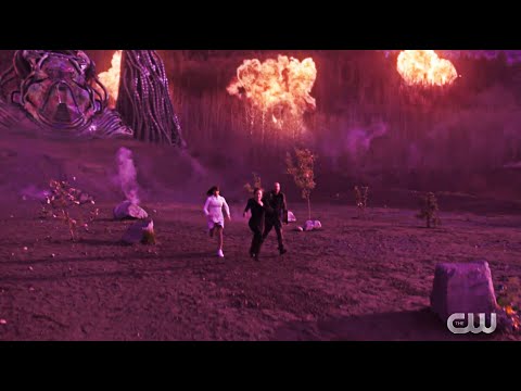 Sara Blows Up Bishop and Lab | DC's Legends of Tomorrow | Back to the Finale Part II 6x7 (HD)