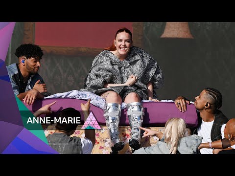 Anne-Marie - Psycho feat. Aitch (Glastonbury 2024)