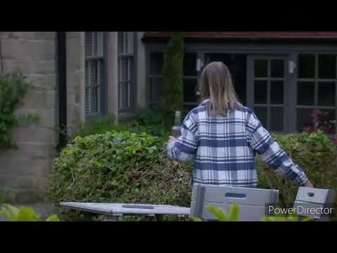 Emmerdale - Liv Takes Her Anger On Vinny (13th July 2021)