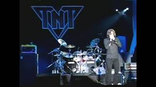 TNT - "Hey Love" Ronni Le Tekrø and Tony Harnell duo performance live in Lorca, Spain 7/14/2004