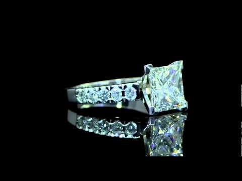 3 CT T.W. SI2 PRINCESS CUT DIAMOND ENGAGEMENT RING IN 18K WHITE GOLD