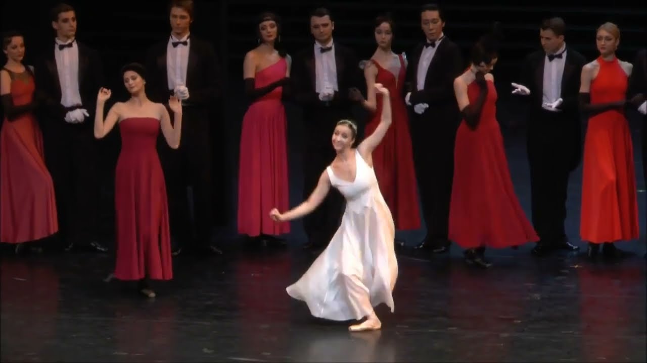 Renata Shakirova as Cinderella (Mariinsky Ballet)