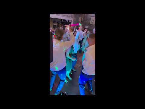 DJ Laura Mac video.