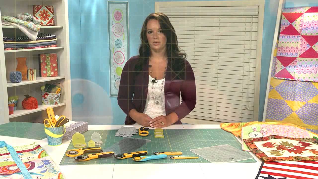 How To Make Olfa Rotary Cutter Blades Safety Tips Online JOANN Spain