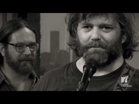 Skyline Sessions: OddKnee - "Hey Mamma"