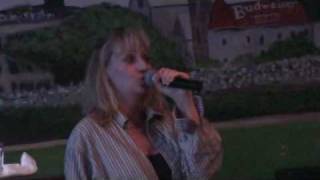 Diane Klemz  "Oh lord, its hard to be humble" cover