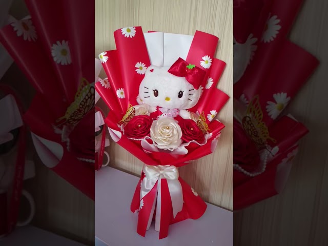 Vídeo relacionado con Floranet Rosa Eterna Preservada Negra en Cúpula de Cristal (26cm) – Replica La Bella y la Bestia – Regalo Romántico para San Valentín, Sant Jordi y Día de la Madre