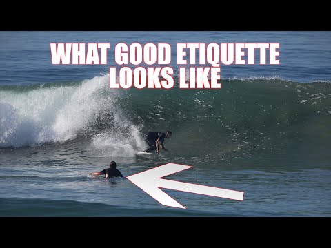 This is What Good Surf Etiquette Looks Like