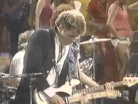 Face to Face Under The Gun