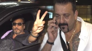 Sanjay Dutt And Jackie Shroff’s Grand Entry At Mumbai Airport!