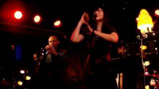 Lisa Hannigan - Braille (Roisin Dubh, Galway) - 08.12.09