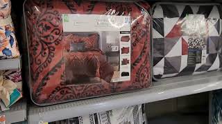 Walmart walk through | Bedding edition | Need to upgrade...pt 1