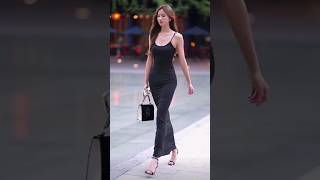 gorgeous Chinese street girls #gorgeous #beautiful #Chinese #street #girls #women