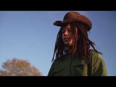 Cosmo Pyke - Outlaw (Official Music Video)