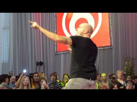 Dean Saunders - Just say hello live (HD)