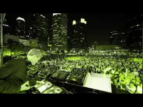 Benny Benassi feat. T-Pain - Electroman (Rivaz ShortCut Edit)