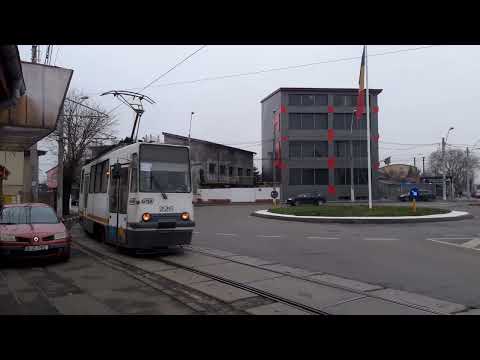 Tramvaiul V3A-93-M2000 #226 pe linia 11 făcând rondul la Cartier 16 Februarie