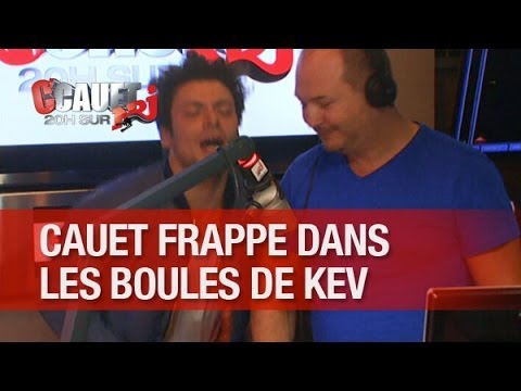 Cauet fout un coup de poing dans les boules de Kev Adams ! - C'Cauet sur NRJ
