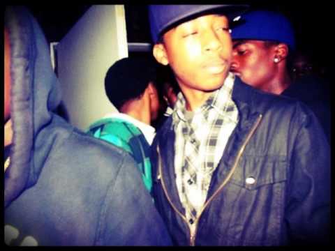 SpiffySoBeachy-M.I.A PAPER PLANES (FREESTYLE 2011)