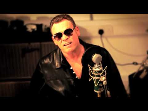 Radio Riddler   Purple Rain Ft  Ali Campbell  UB.