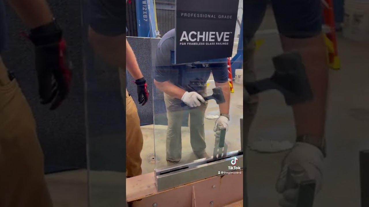 Tour of Wiss, Janney, Elstner (WJE) during Glass Conference: Chicago 2022