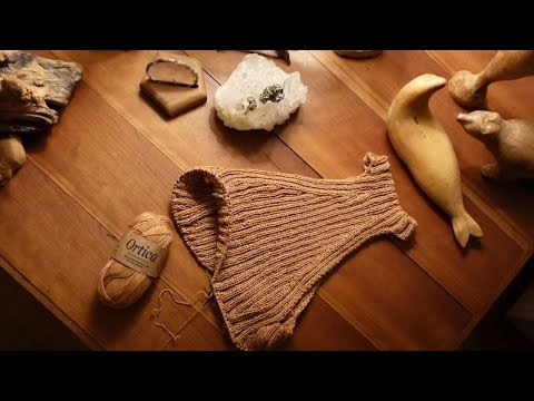 Knitting and caring | Nettle yarn, The Ripple Halter by Jessie Maed and Brownie