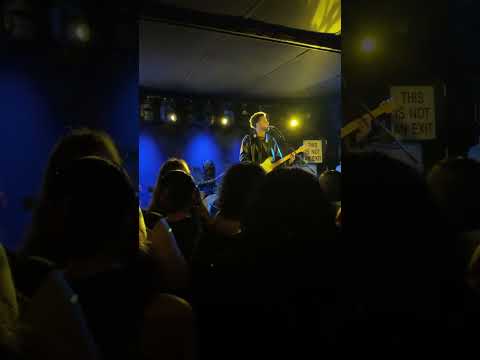 Christian Kuria - Toroka (Live)