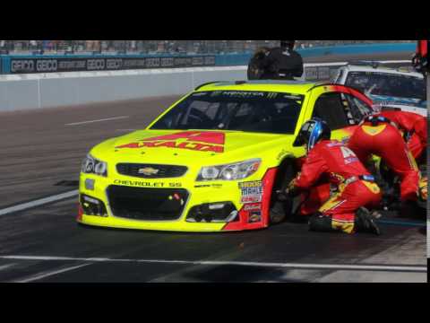 Dale Earnhardt Jr. Pit Stop Phoenix International Raceway 03/19/17