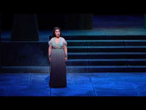 Aida: “O patria mia”