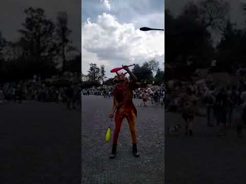 Irreverentus & Co. (malabares)