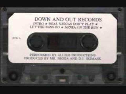 DJ Skimask and Mr. Nigga - Smoking On a Sack
