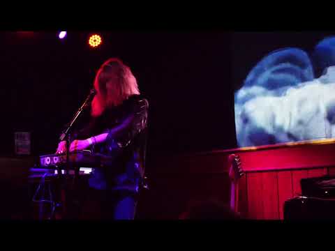 Carmen Villain at Schubas