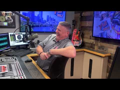 Tim Rushlow visits the Y'all 106.7 Studio!