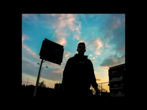 VKIE - ADIDAS I NIKE (OMG)