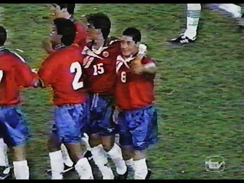 Gol Fernando Cornejo a Argentina en 1996. Eliminatorias Francia 1998