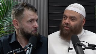 In this episode of The Deen Show, Christian Pastor Cliffe Knechtle attempts to discredit the Quran by raising questions ab...