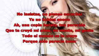 SOLO PARECIA AMOR THALIA con letra