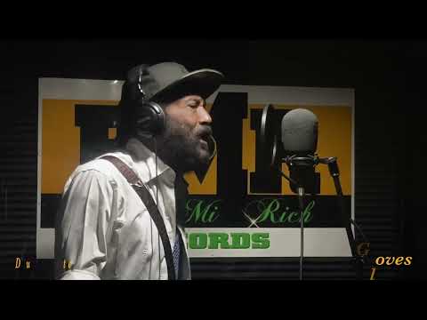 Junior Cat recording - Iron Gloves - Dubplate