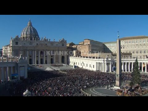 Bota katolike feston Kërshëndellat - 25.12.2019 - Klan Kosova