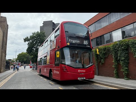 FULL ROUTE VISUAL | London Bus Route 85: Kingston - Putney Bridge | 34884 - LF19FWD