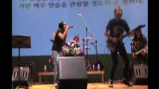 Download lagu KARMA-COKELAT mp3