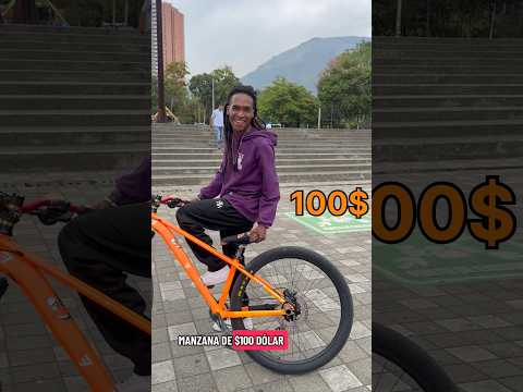 Cuál prefieres ?? 🤔 #bikers #stuntvideo