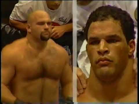 Mark Kerr VS Daniel Bobish UFC 14 Classic Championship Fight