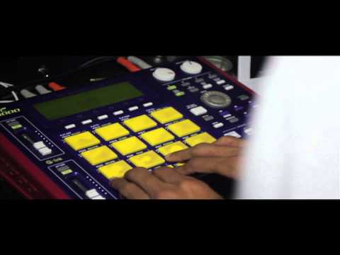 MPC 1000  King I Divine "The Foil (winter)" FREE BEAT DOWNLOAD !