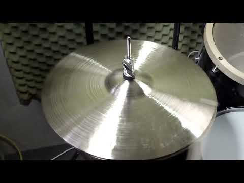 14 Hats, 1142g & 1023g - Handcrafted cymbals by Craig Lauritsen