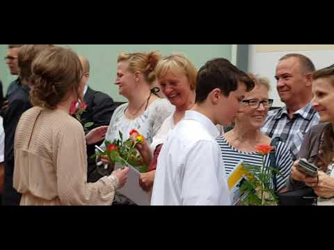 Die Schüler der Klasse 10c danken ihren Eltern