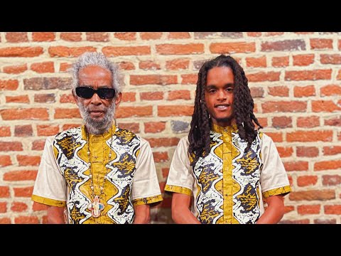 Azizzi Romeo - Age Of Truth | Live in Montreul, Belgium