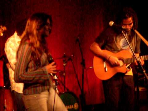 Shirley Nunes- Canja Jair de Oliveira/Simoninha e Max Castro- Guanabara /uk