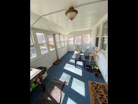 Touring a 1-Bedroom Apartment with Den For Rent: Work from Home | Melrose , MA