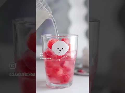 Strawberry Coconut Dream 🍓🥥 It’s creamy but very refreshing! #homecafe #aesthetic #asmr